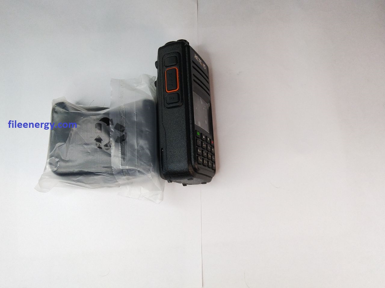 Retevis RT3S - цифровая рация DMR с поддержкой аналогового режима