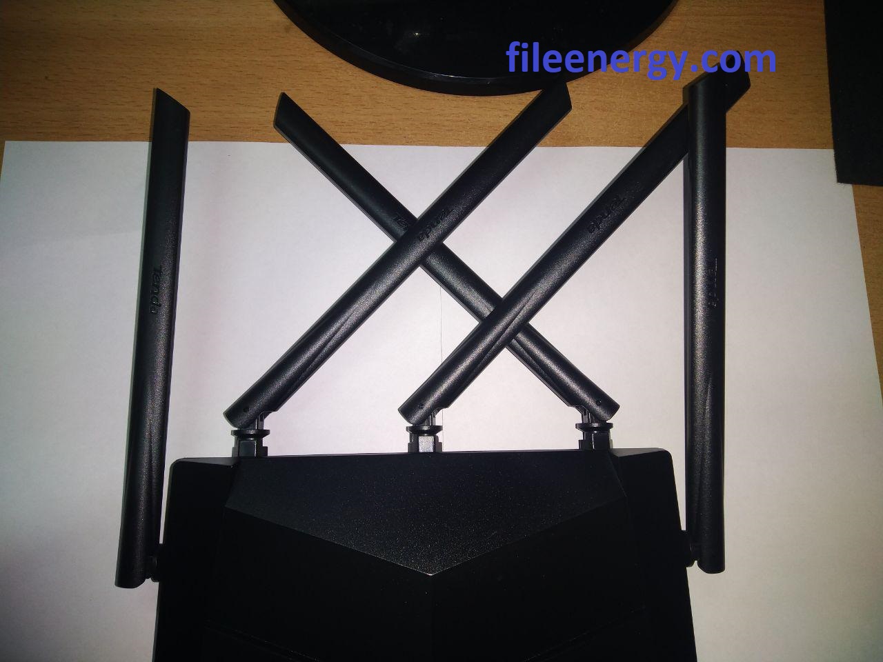 Роутер (маршрутизатор) Tenda на 2.4 GHz  и 5 GHz
