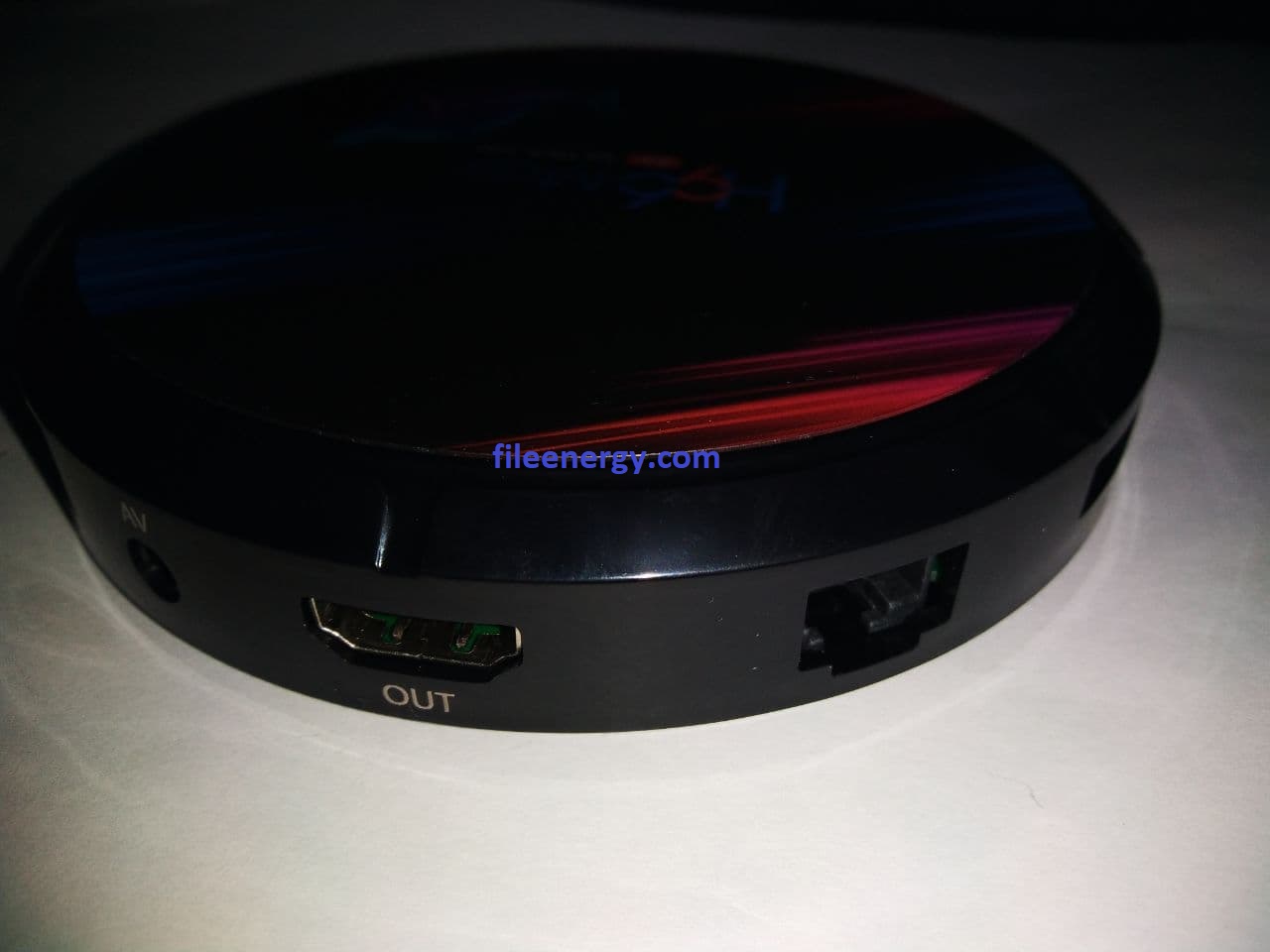 Android TV Box приставка для телевизора H96 Max X3 - S905x3